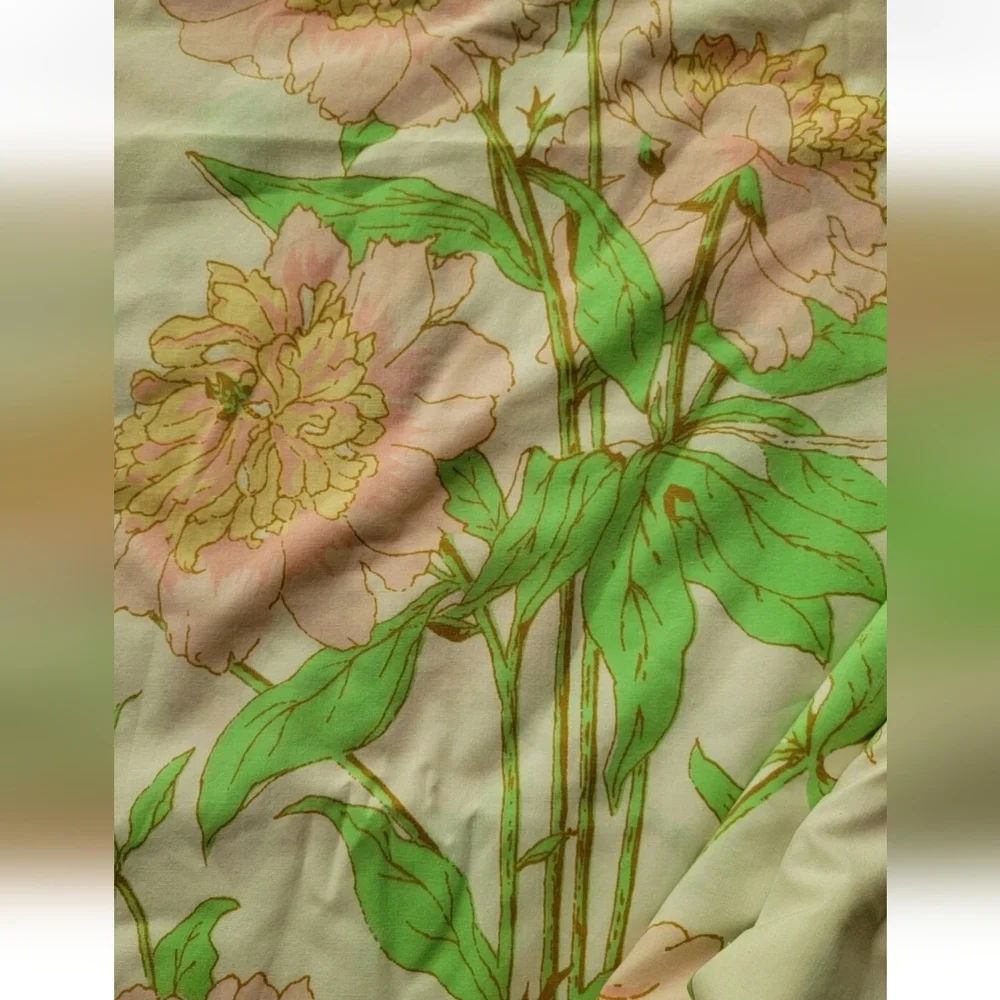 J.P. Stevens & co. Floral Bedding 2 Piece Fitted Flat Twin Size Sheet Set Vtg